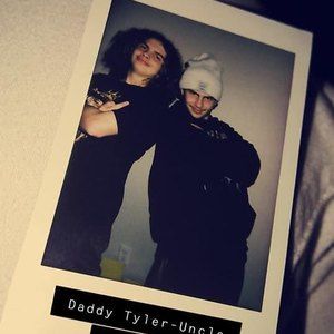 Meet your Posher, Tyler